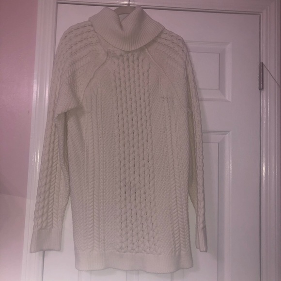 ⭐️LIKE NEW⭐️ BEBE Cable-knit Sweater - Picture 5 of 7